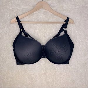 Torrid Push-up Plunge Bra 44DDD